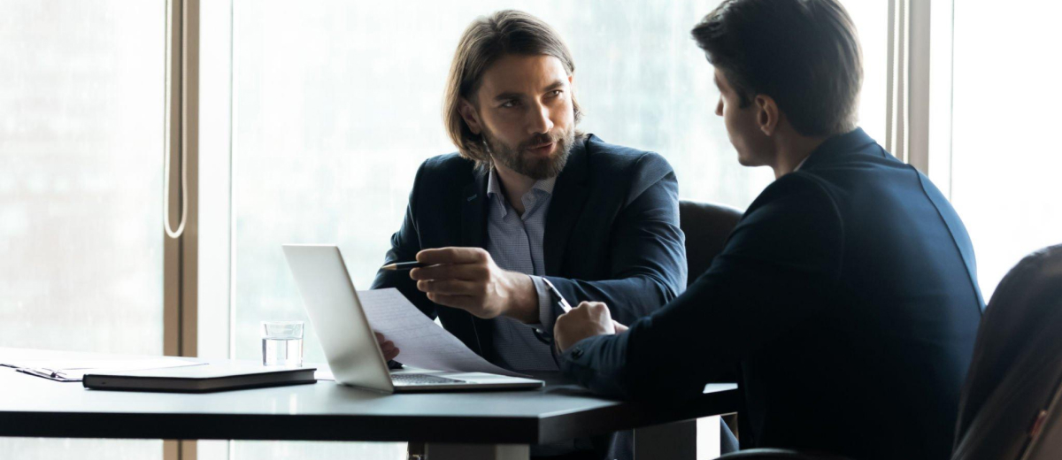 Finance consultant